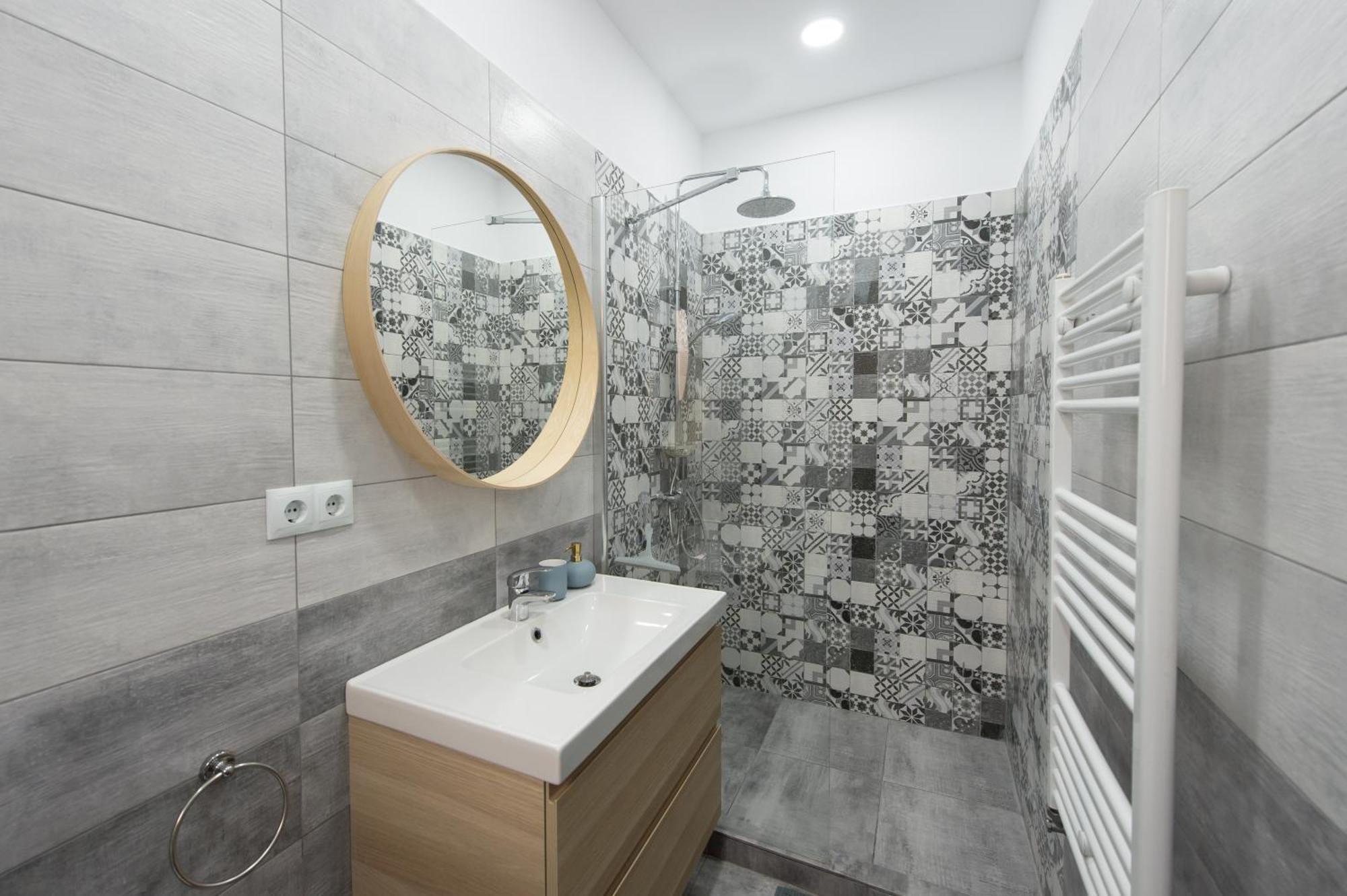 Gorgeous Brasov Flat With Patio And Mountain Views Apartamento Exterior foto